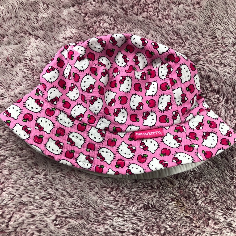 Child's size hello kitty hat